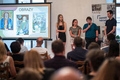 Stories of our neighbors - final presentation