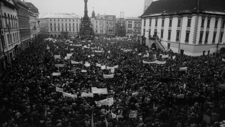 Listopad 89 v Olomouci
